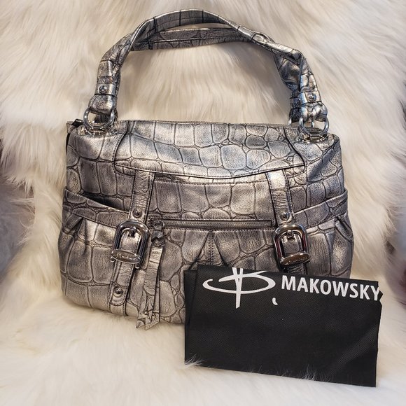 Meet your Posher, Audrey - Picture 10 of 16